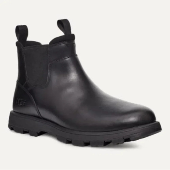 [M9]UGG Black Hillmont Chelsea Leather Boots with Wool Insole - Picture 2 of 11